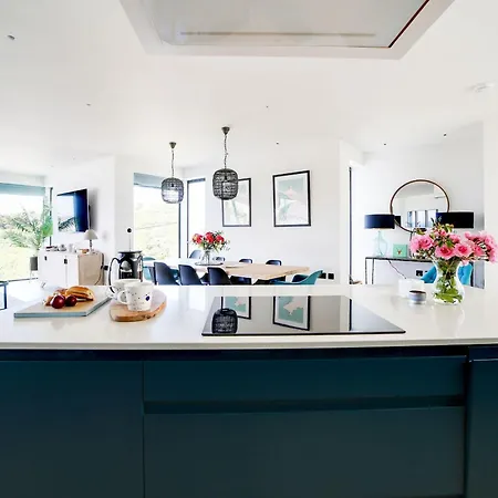 Holiday home Tywardale *